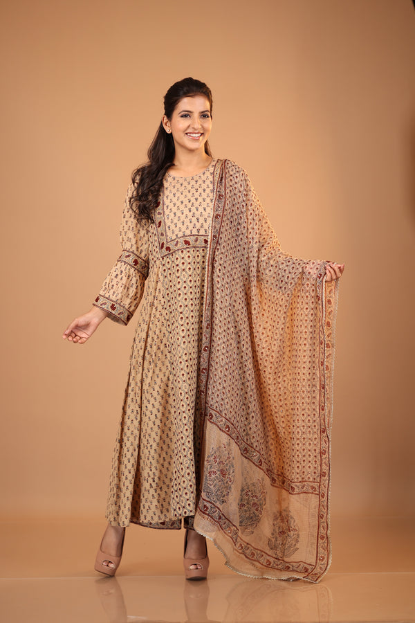 BEIGE AJRAKH SET