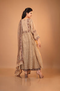 BEIGE AJRAKH SET