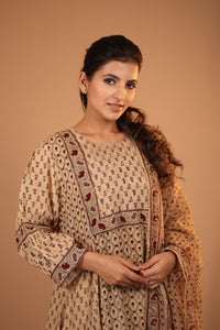 BEIGE AJRAKH SET