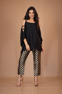 BLACK SILK TOP
