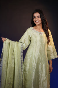 LIME  SILVER TISSUE SET