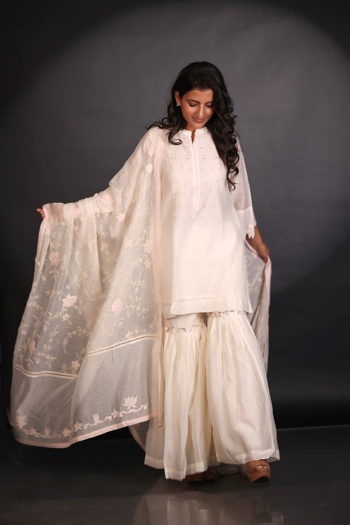 IVORY CUTWORK CHANDERI SET